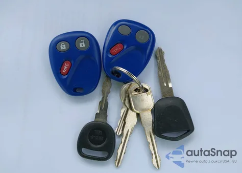 2003 Cadillac Escalade Standard из США, поврежденный, VIN 1GYEK63N83R315102